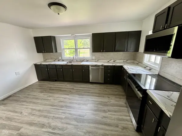 5075 Broadway ST, Coatesville, IN 46121