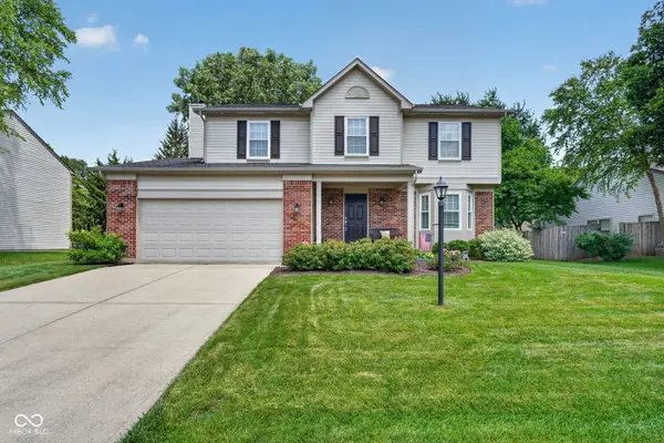 13895 Barnett PL, Fishers, IN 46038