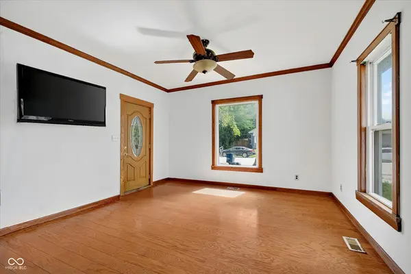 1356 S Columbia ST, Frankfort, IN 46041