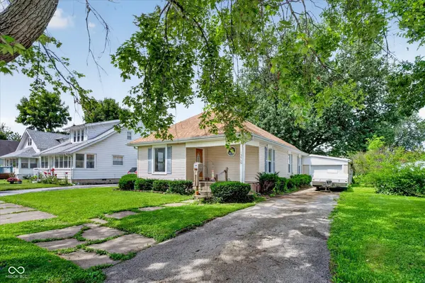 1356 S Columbia ST, Frankfort, IN 46041
