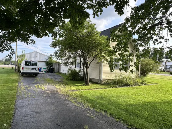 277 E Main ST, Austin, IN 47102