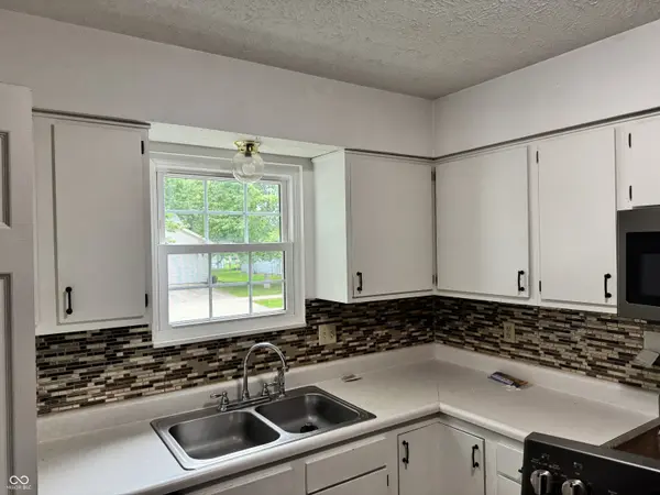 138 Woodhaven DR, Greencastle, IN 46135