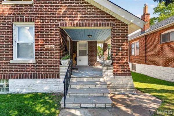 5828 S Kingshighway BLVD, St Louis, MO 63109
