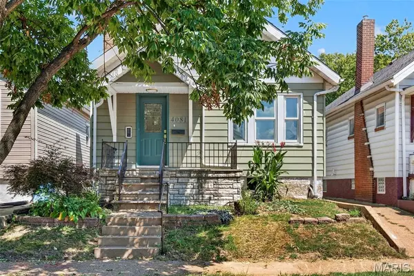 4081 Burgen AVE, St Louis, MO 63116