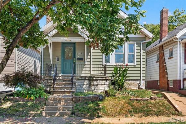 4081 Burgen AVE, St Louis, MO 63116