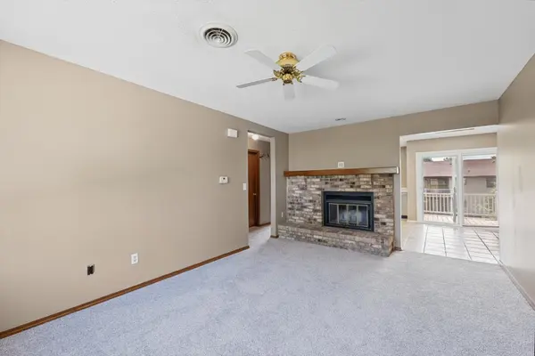 1203 Clifford DR #7, Urbana, IL 61802