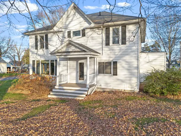 1045 Grove ST, Cumberland, WI 54829