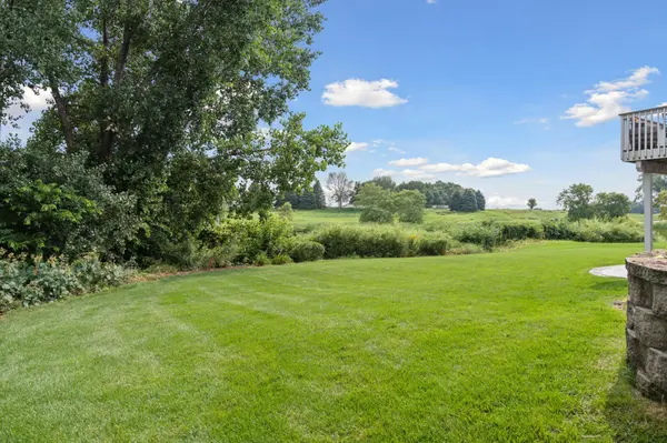 11251 Nassau CIR NE, Blaine, MN 55449