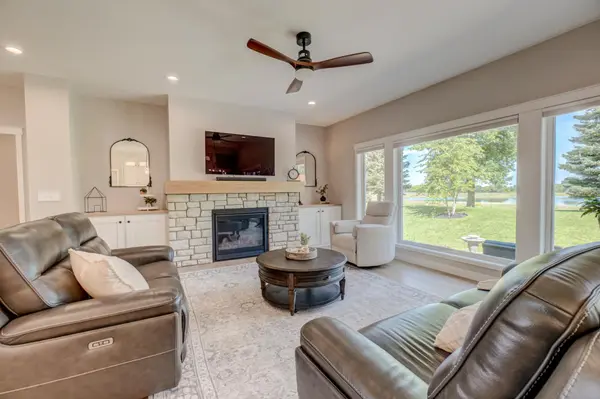 803 11th ST NE, New Prague, MN 56071