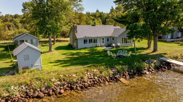 4055 Forseman Point DR NW, Hackensack, MN 56452