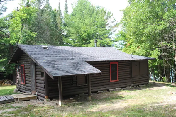 1874 Cozy Lodge DR NE, Longville, MN 56655