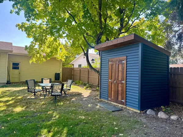 1523 Hoven LN, Crookston, MN 56716