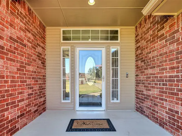 20180 SE 43rd ST, Harrah, OK 73045