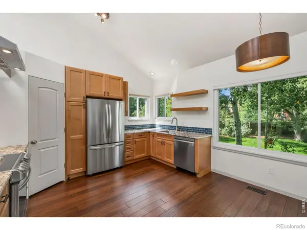 906 Deer Creek LN, Fort Collins, CO 80526