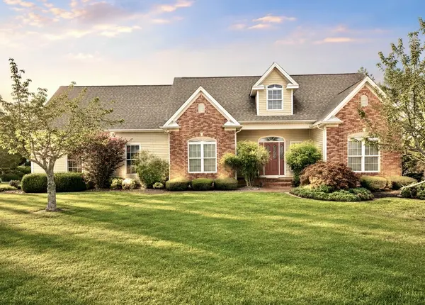 4893 Orten Dr, Hopkinsville, KY 42240