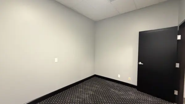 130 Seaboard Lane, Franklin, TN 37067