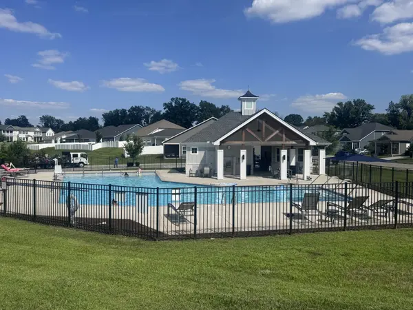 4901 Myra Dr, Hermitage, TN 37076