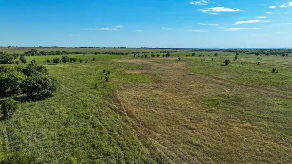 000 201ST RD, Winfield, KS 67156