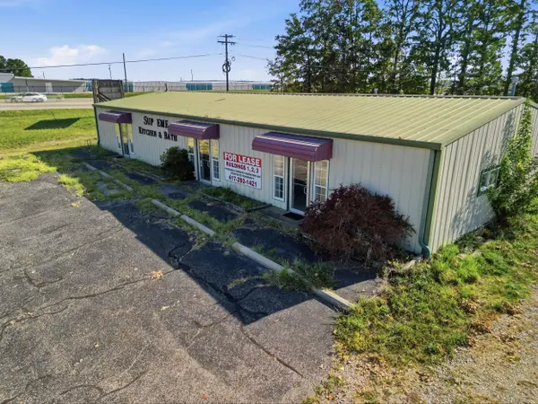 1400-1402 S Valley RD, West Plains, MO 65775