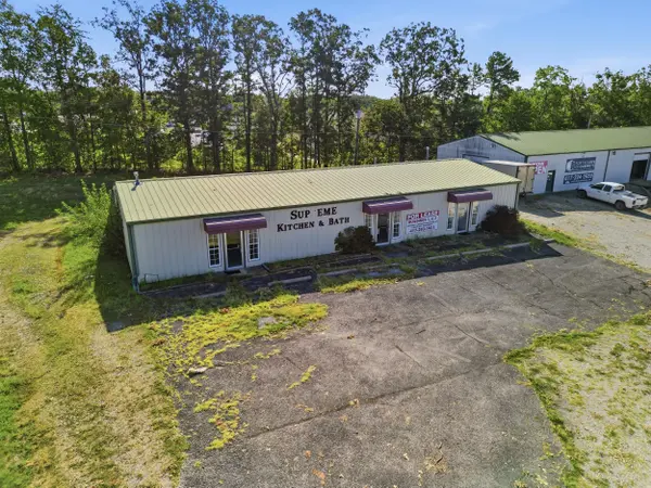 1400-1402 S Valley RD, West Plains, MO 65775