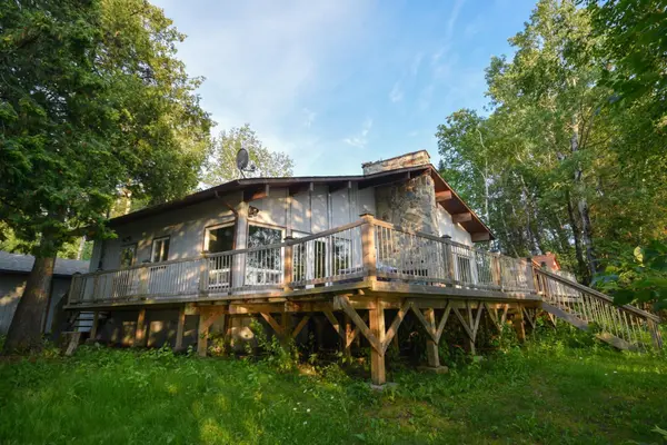 75 Black Bear RD, Kenora Remote Area, ON P0X 1E0