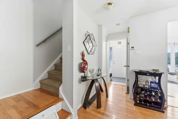 3333 Mccarthy RD #32, Hunt Club - Windsor Park Village And Area, ON K1V 9X5