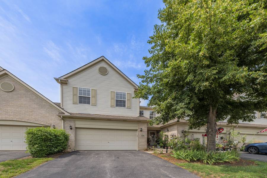 1226 Bradley CIR, Elgin, IL 60120