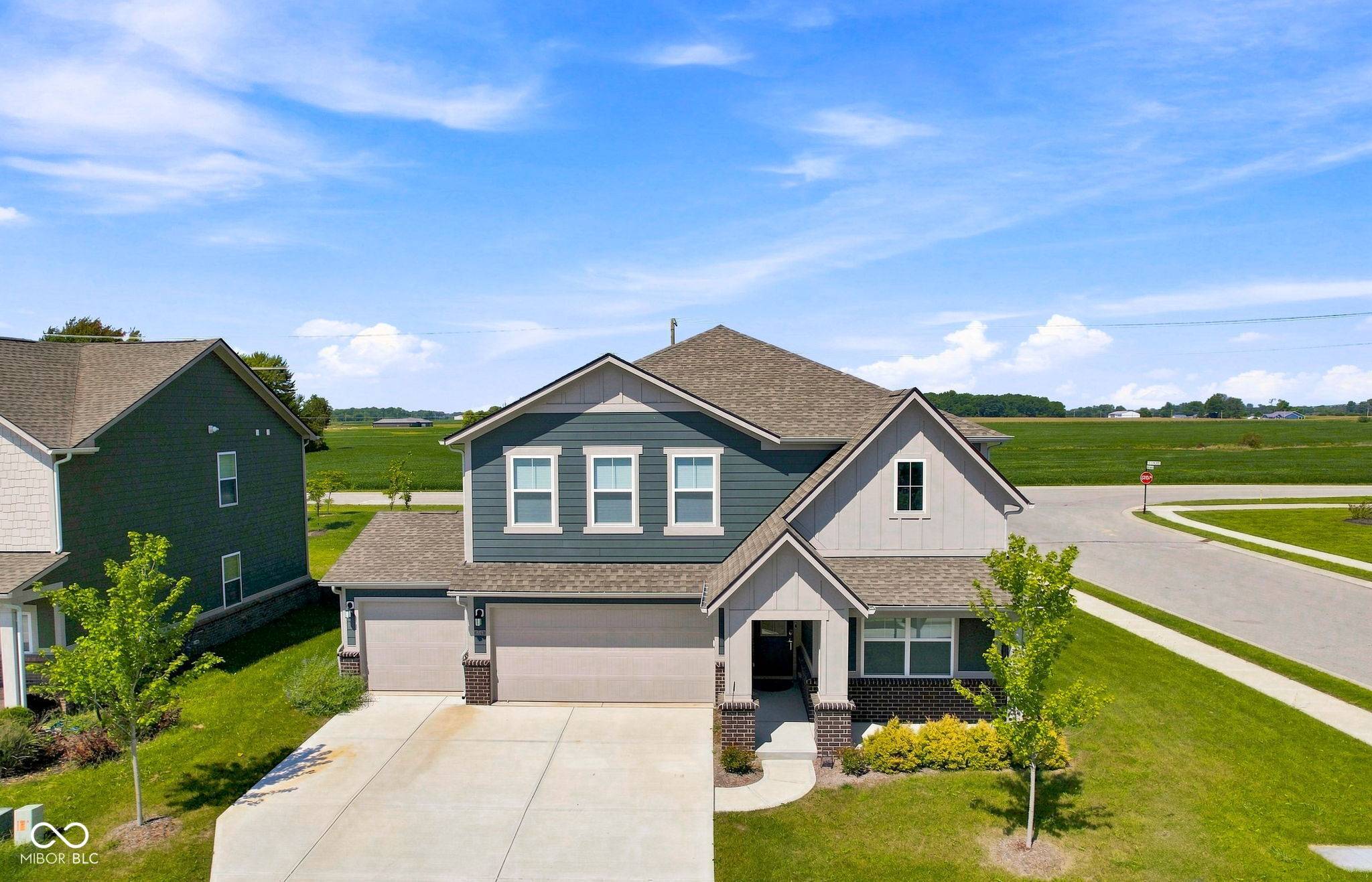 6778 Sugar Creek LN, Whitestown, IN 46075