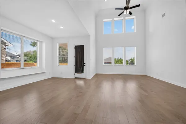 1300 Truscon PATH, Leander, TX 78641