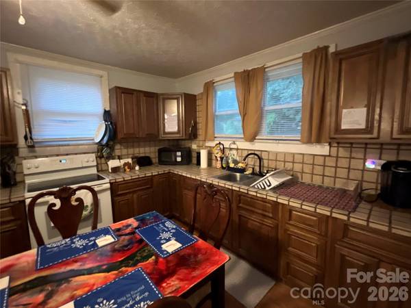 900 Alma AVE, Kannapolis, NC 28081
