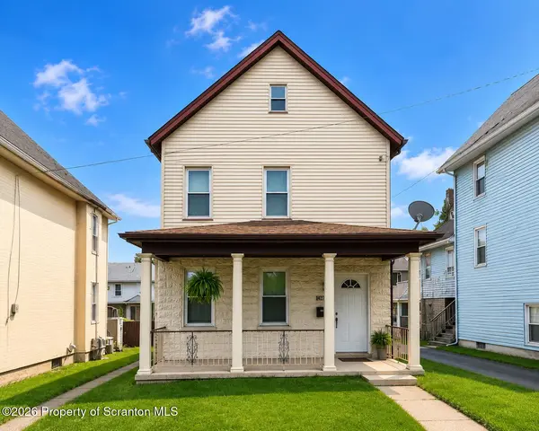 1102 Prescott AVE, Dunmore, PA 18510