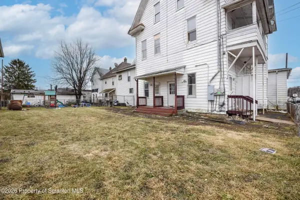724 Court ST, Scranton, PA 18508