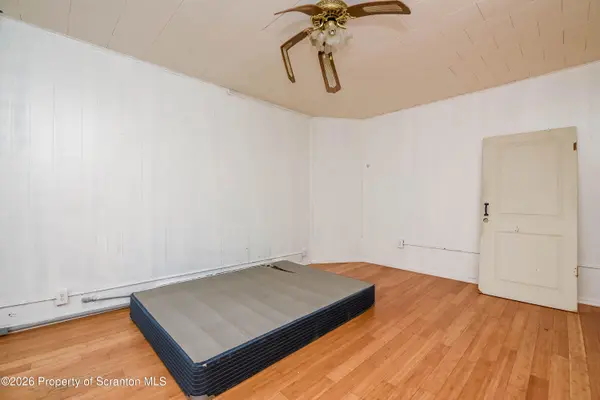 724 Court ST, Scranton, PA 18508