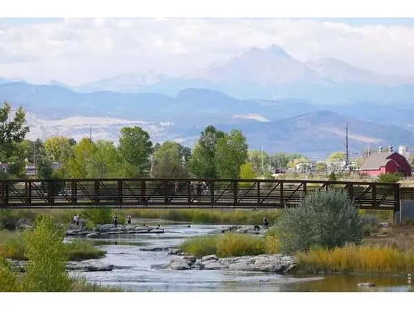 5040 Heatherhill, Longmont, CO 80503