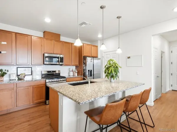 6153 N Ceylon #6-301, Denver, CO 80249