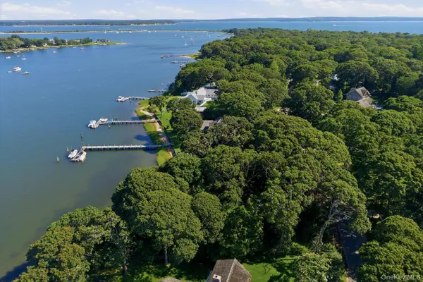 9 Bay Shore DR, Shelter Island, NY 11964