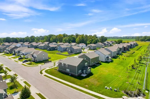 6778 Sugar Creek LN, Whitestown, IN 46075