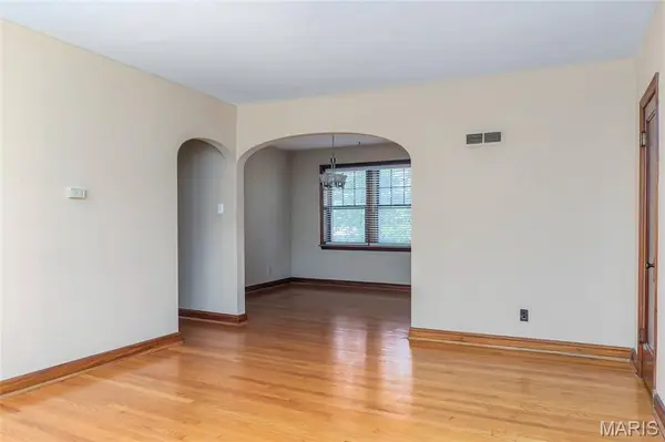 6601 Alamo AVE #2W, Clayton, MO 63105
