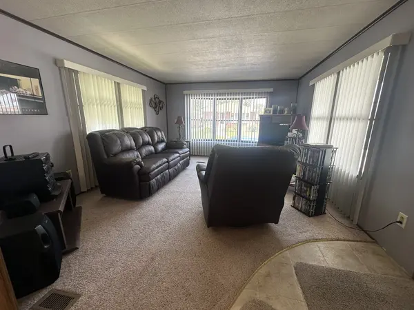 3421 W 117th ST, Merrionette Park, IL 60803