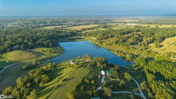 30802 Hickory Hill RD, Unionville, IA 52594