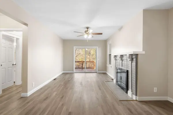 14 Battery Drive, Rossville, GA 30741