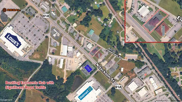 2114 N Jackson St, Tullahoma, TN 37388