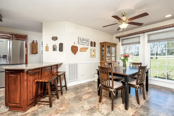 6521 Breckenridge Cv, Columbia, TN 38401