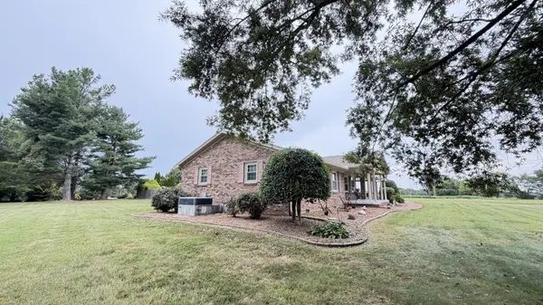 676 Old Gallatin Rd, Portland, TN 37148