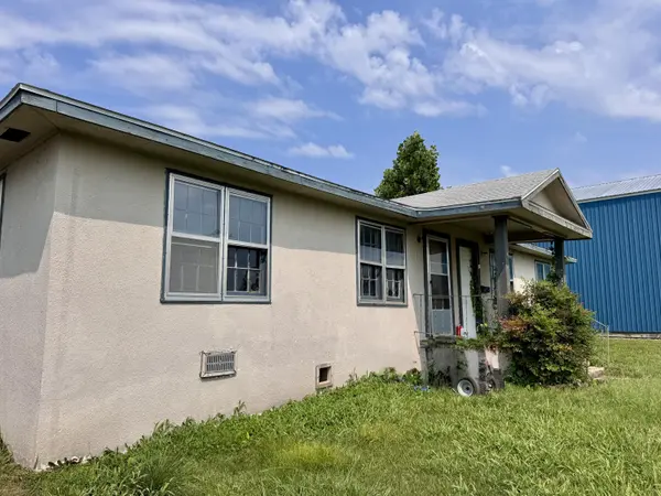 527 Spruce ST #A-B-C, Cabool, MO 65689