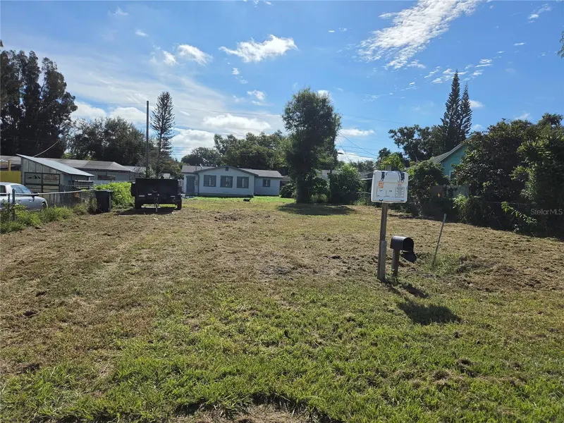 5871 43RD ST N, St Petersburg, FL 33714