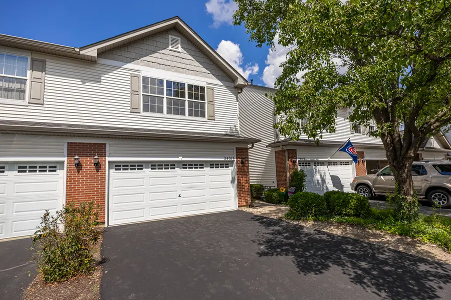 24013 W Walnut CIR W, Plainfield, IL 60585