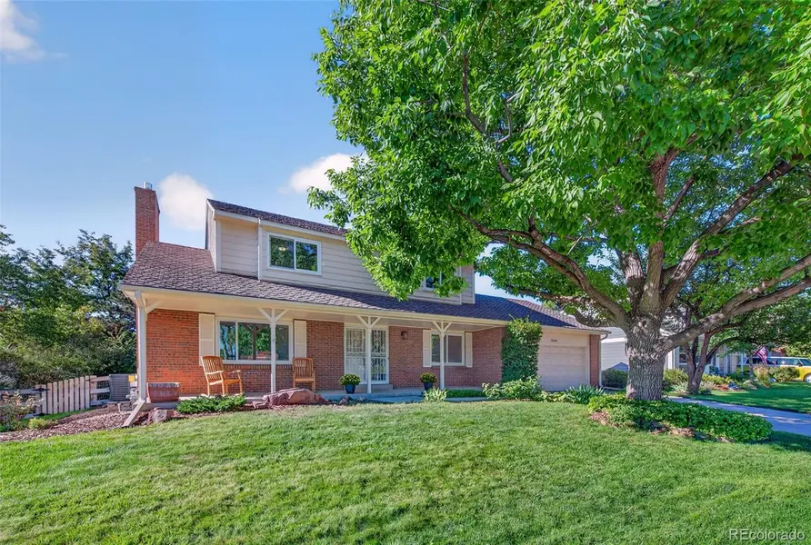 10482 W Dakan MTN, Littleton, CO 80127