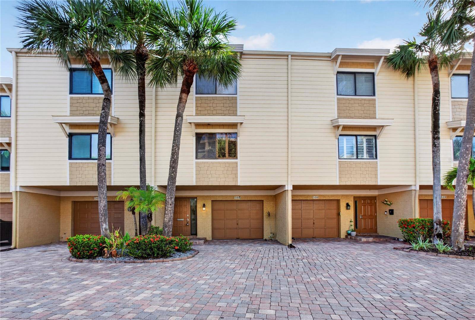 506 SANDY HOOK RD #506, Treasure Island