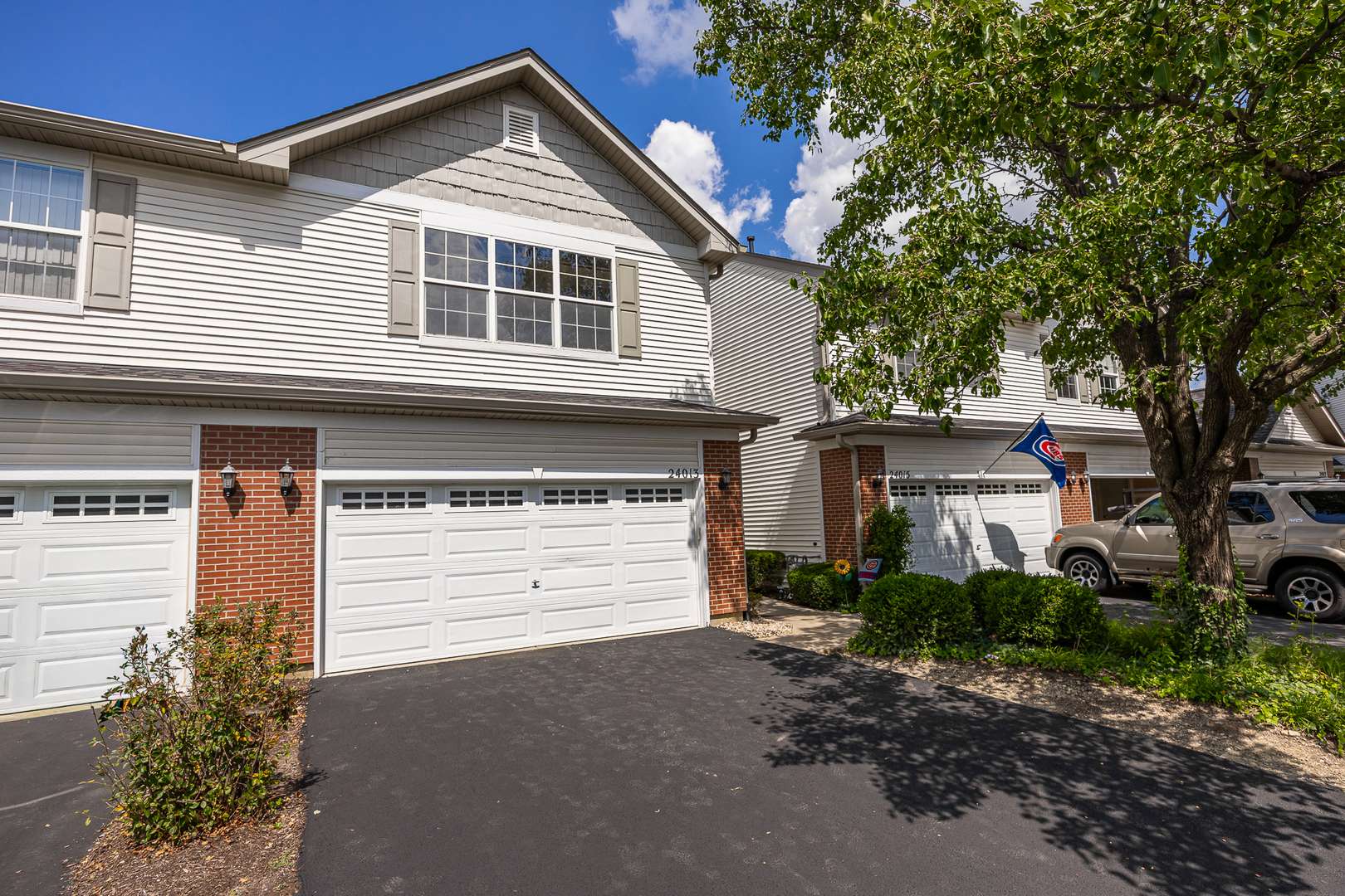 24013 W Walnut CIR W, Plainfield, IL 60585